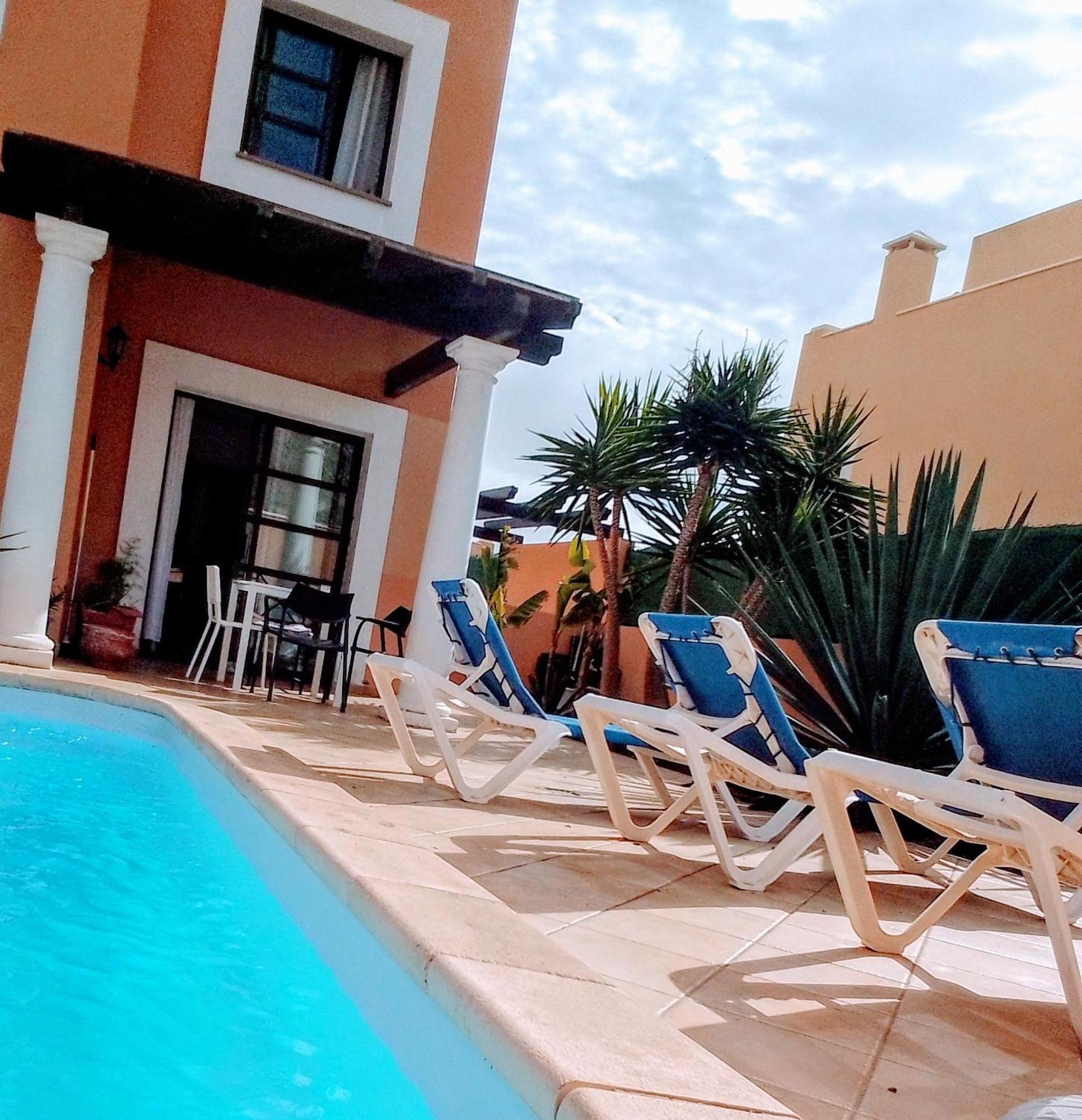 A Casa Di Ilaria Hostel Corralejo Exterior foto